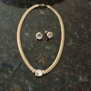 Elegant Gold Necklace Set